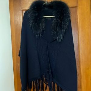 Beautiful deep navy blue dolce Cabo poncho